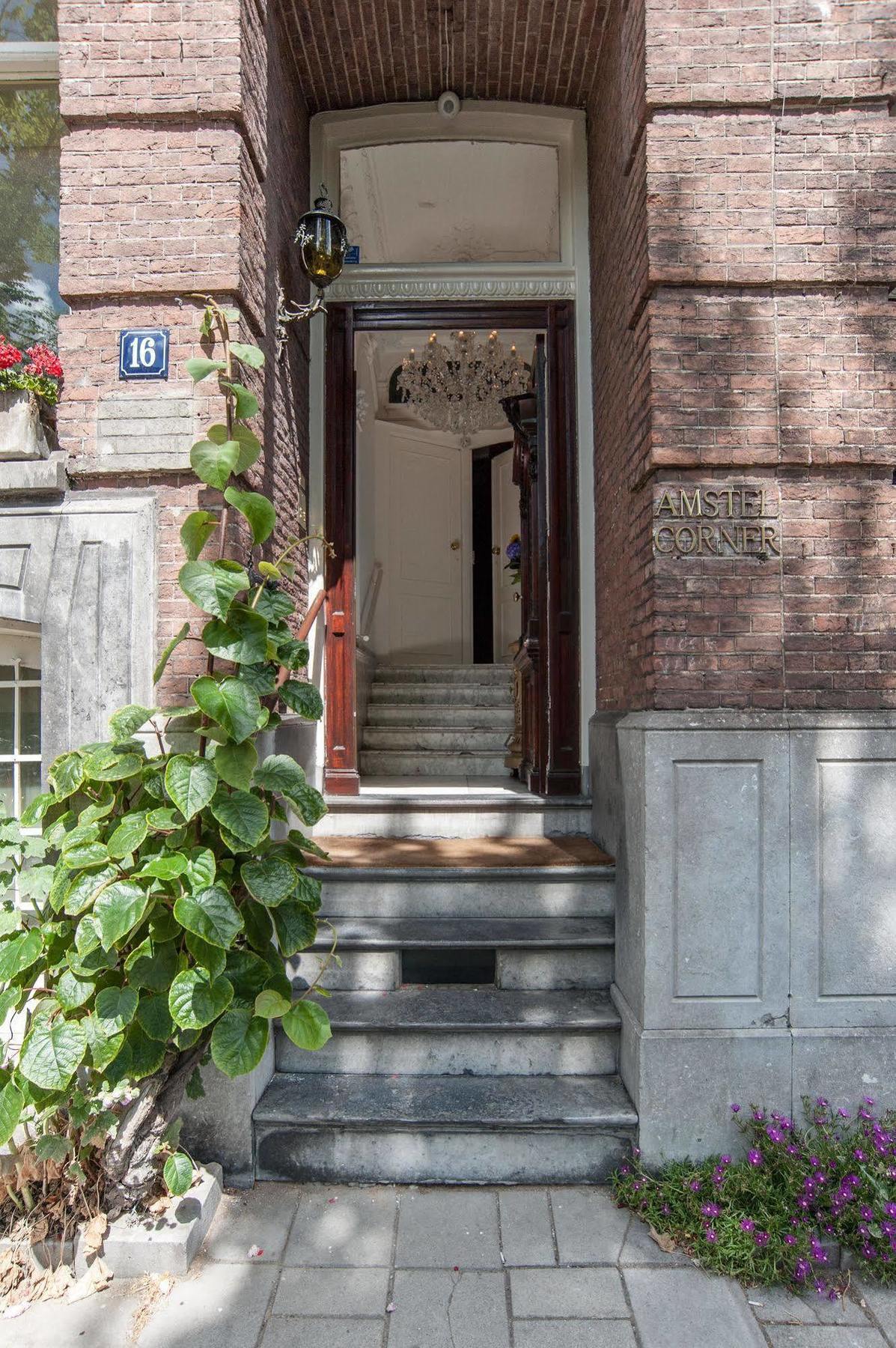 Amstel Corner Hotel Amsterdam Exterior photo